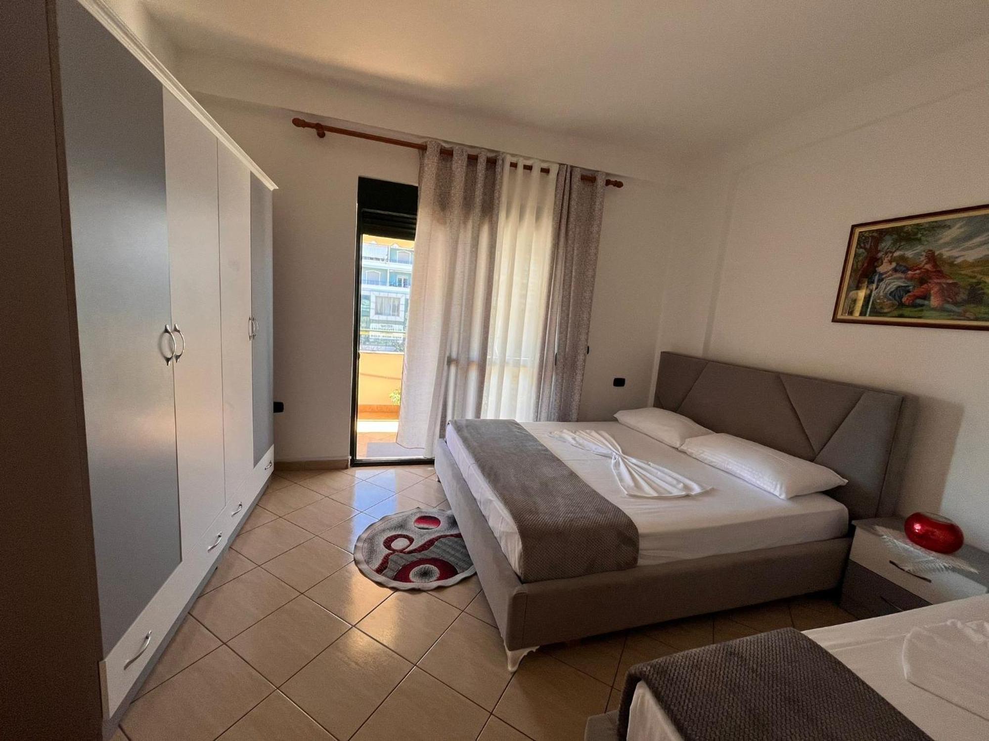 Rikardo Apartament Leilighet Vlorë Eksteriør bilde